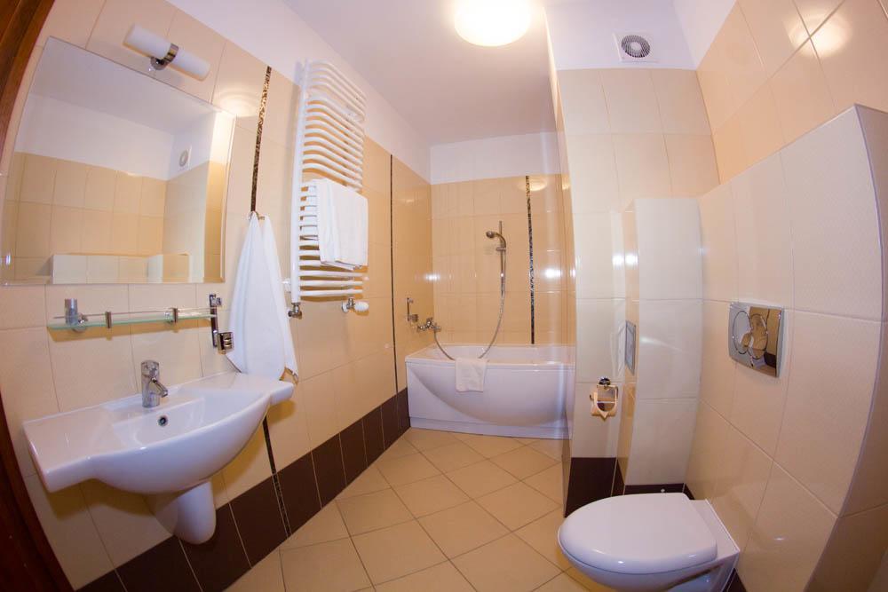 Hotel Stodolka Cminsk Екстер'єр фото